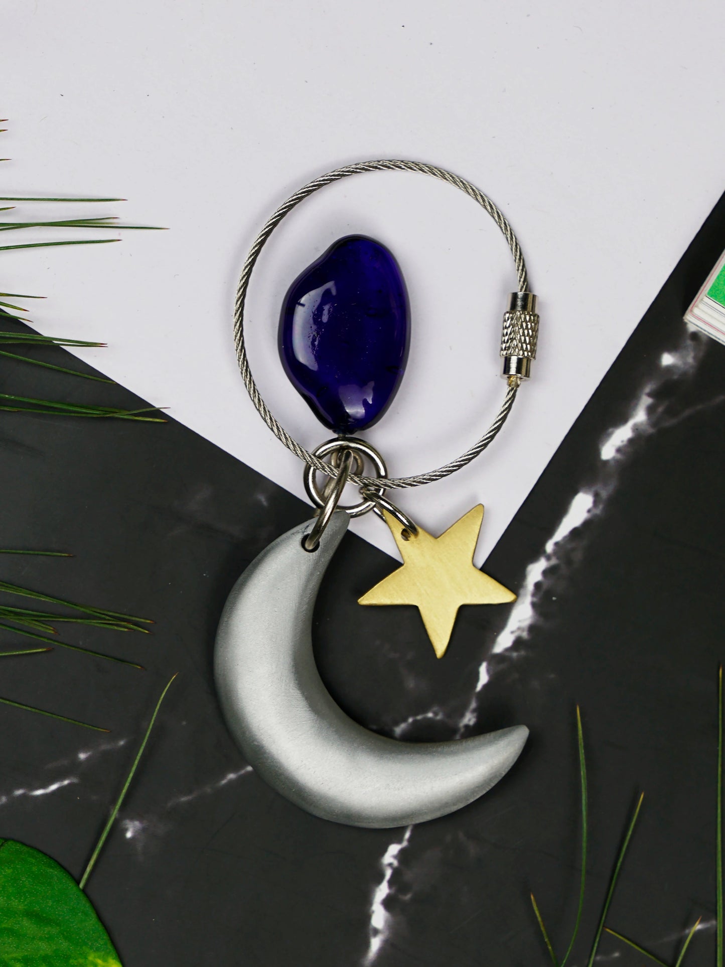Casted Aluminium Handmade Moon Glass Bead Keychain Ornament - ILLUMEAKey Chain