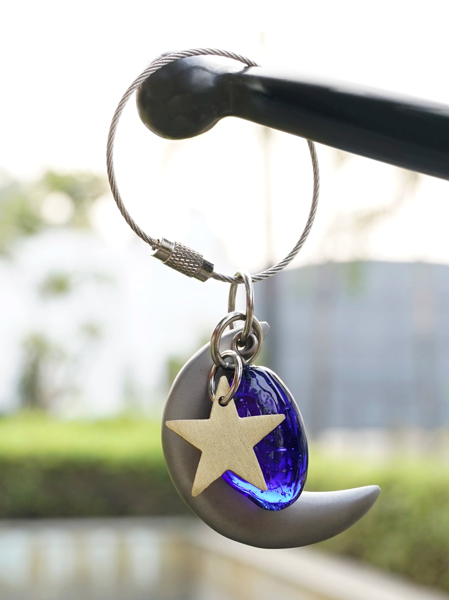 Casted Aluminium Handmade Moon Glass Bead Keychain Ornament - ILLUMEAKey Chain