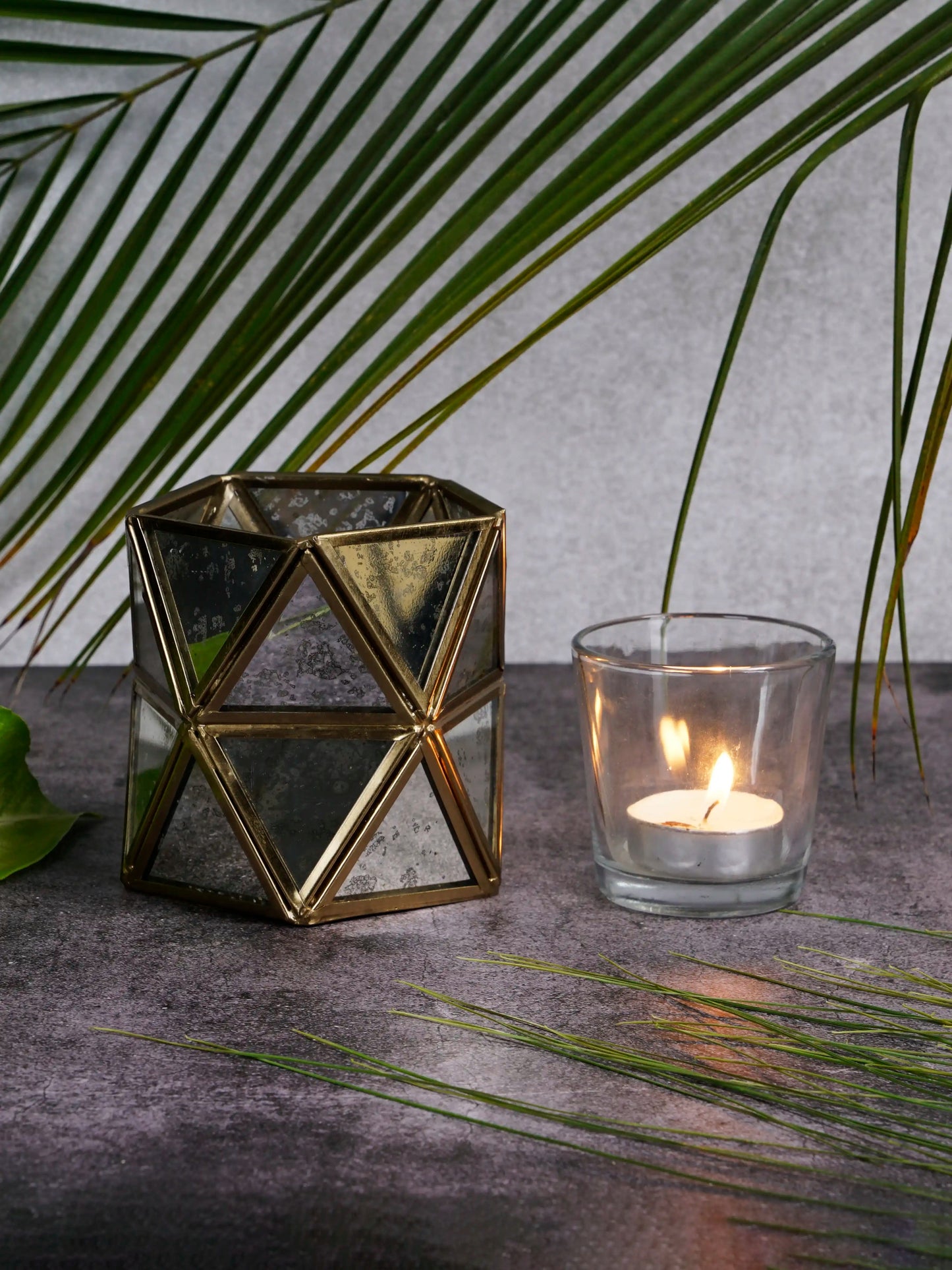 Diamond Tealight Candle Holder Antique - ILLUMEATea light