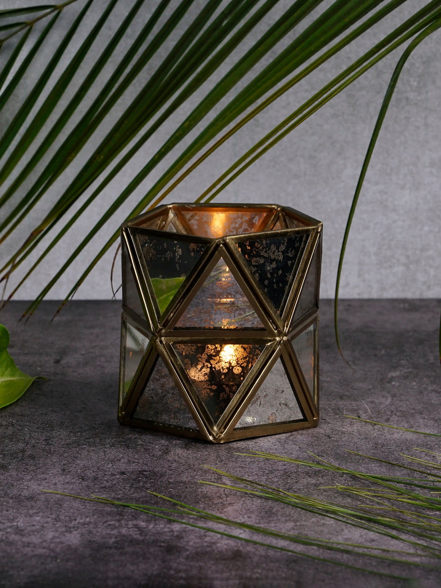 Diamond Tealight Candle Holder Antique - ILLUMEATea light