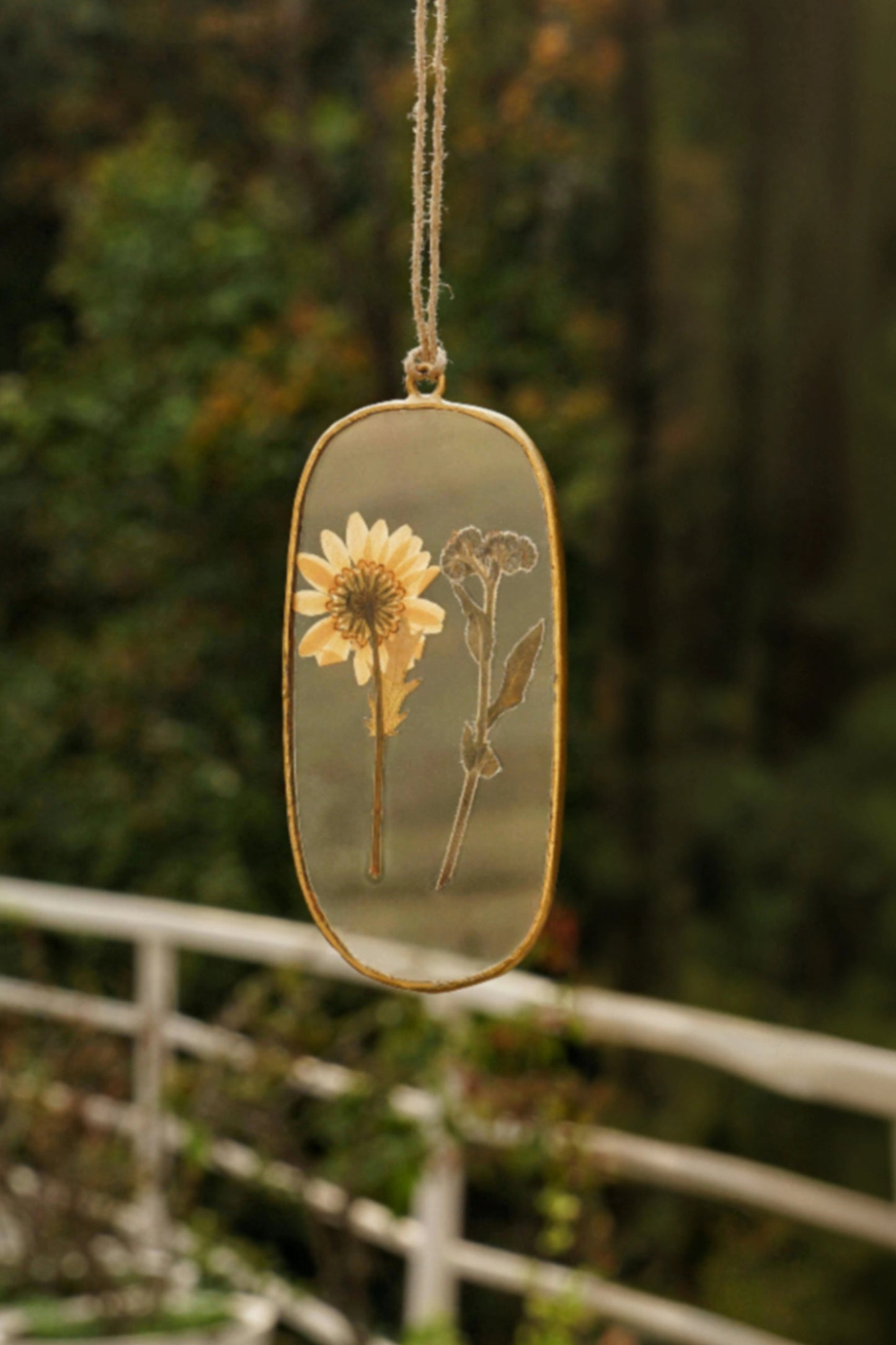 Handmade Dried Pressed Flower Hanging Squoval Suncatcher - ILLUMEAPendant
