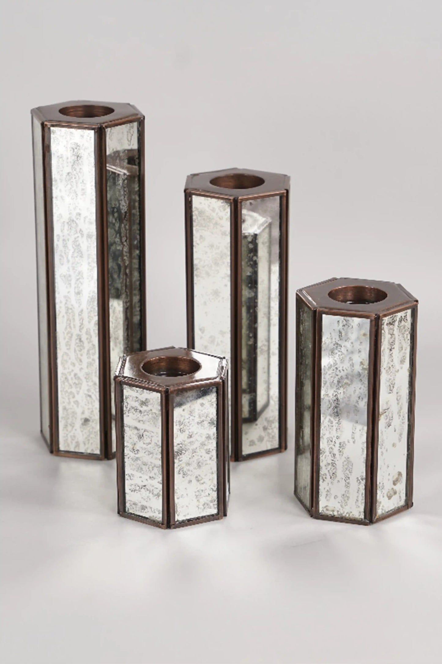 Hexa Candle Holder Set of 4 With Silver Antique Glass - ILLUMEATea light