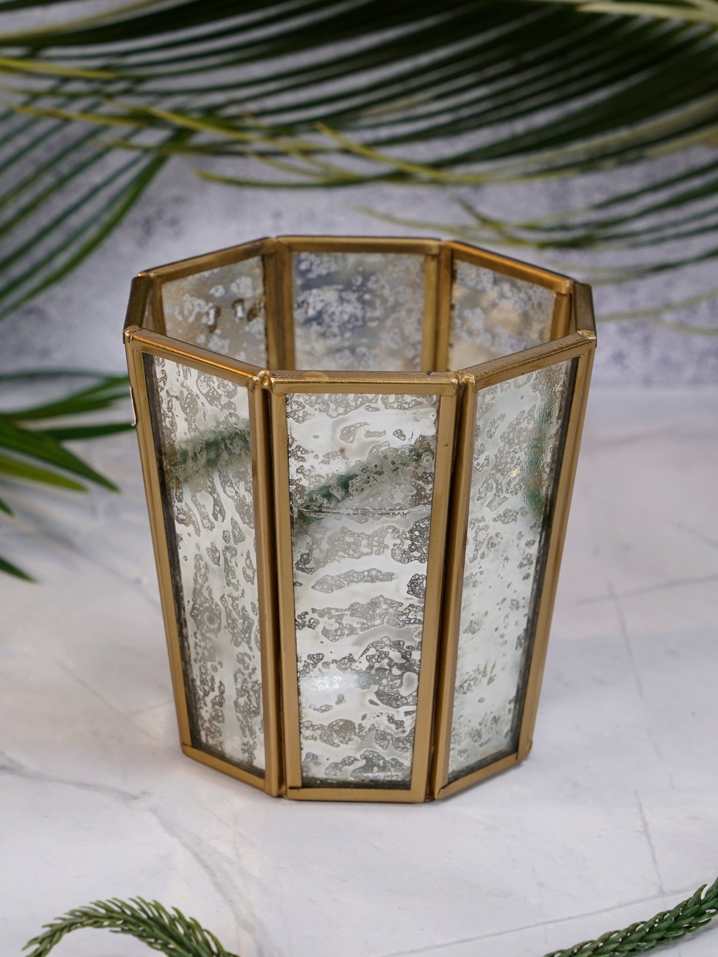 Hexa Linaurea Tealight Candle holder Antique - ILLUMEATea lightSmall