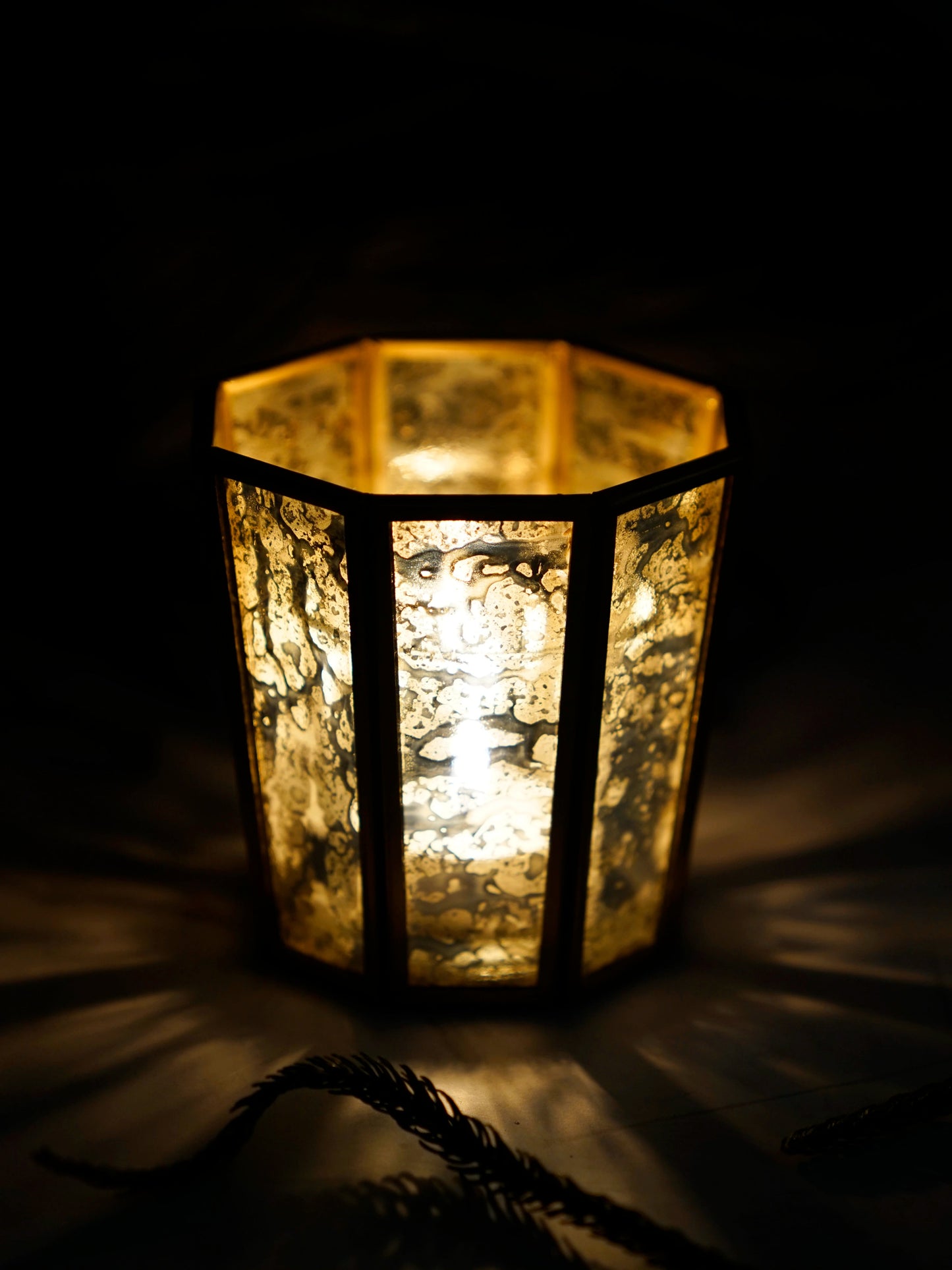 Hexa Linaurea Tealight Candle holder Antique - ILLUMEATea lightSmall