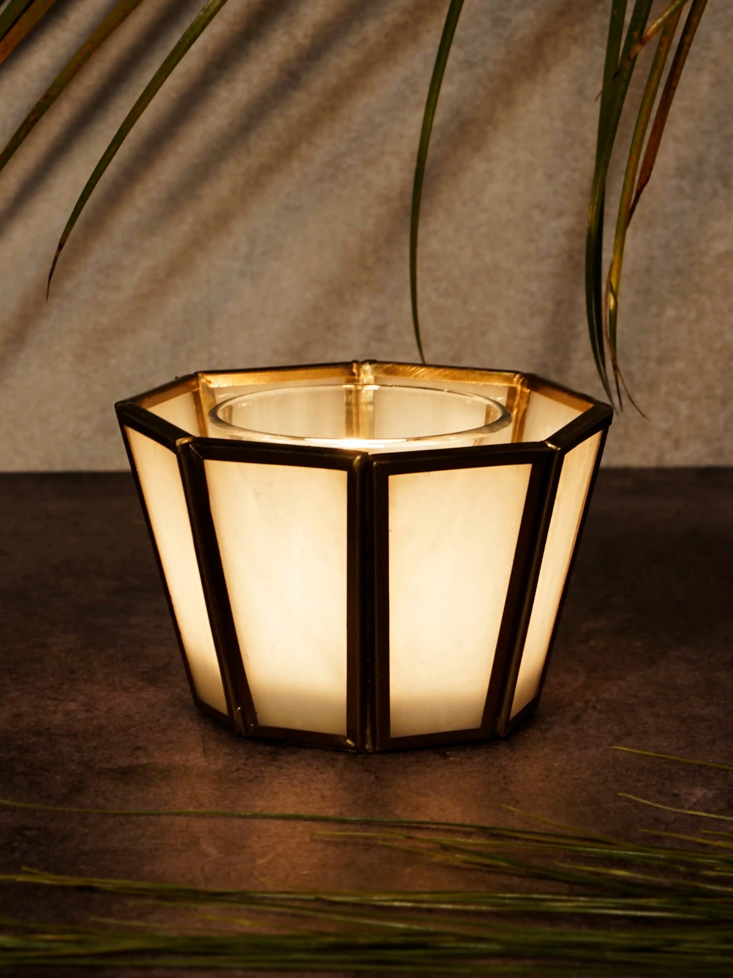 Hexa Linaurea Tealight Candle holder White - ILLUMEATea lightSmall