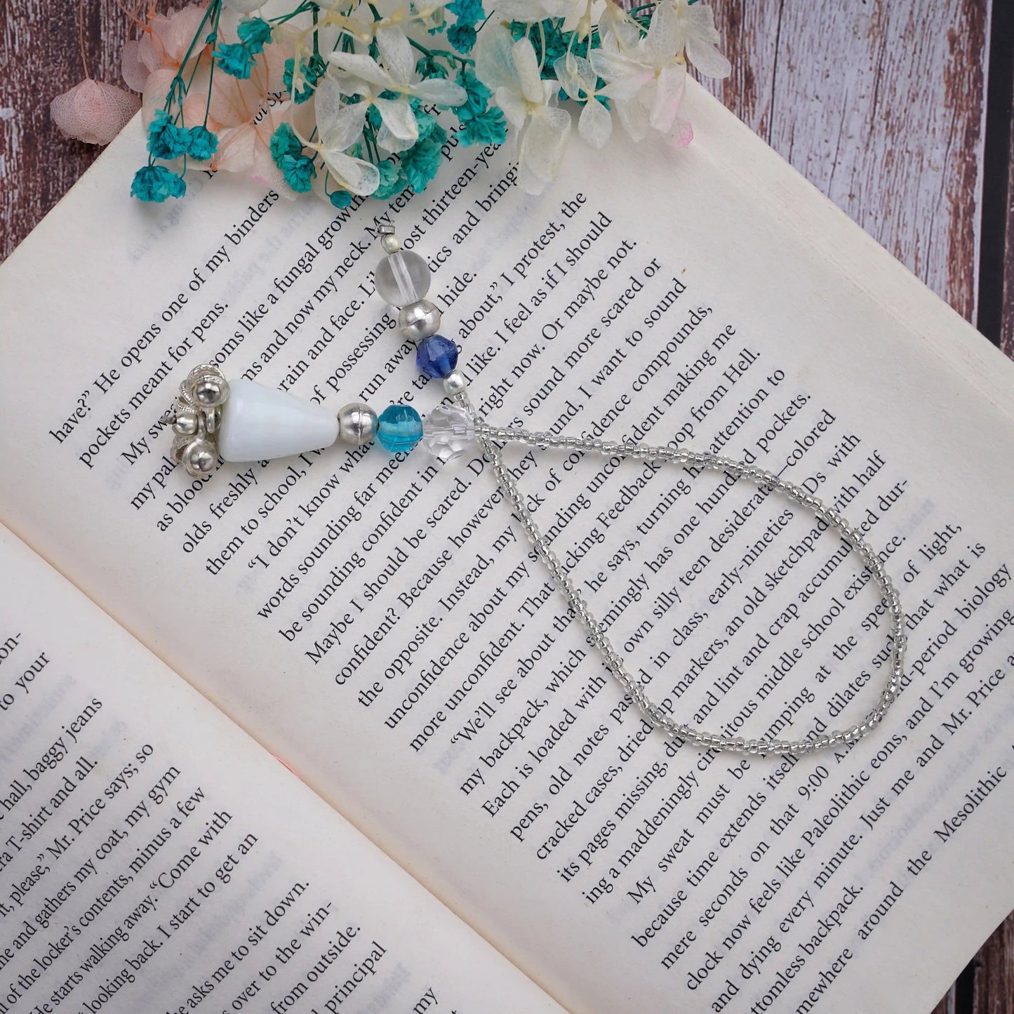 White Glass Beads Handmade Bookmark - ILLUMEABookmark