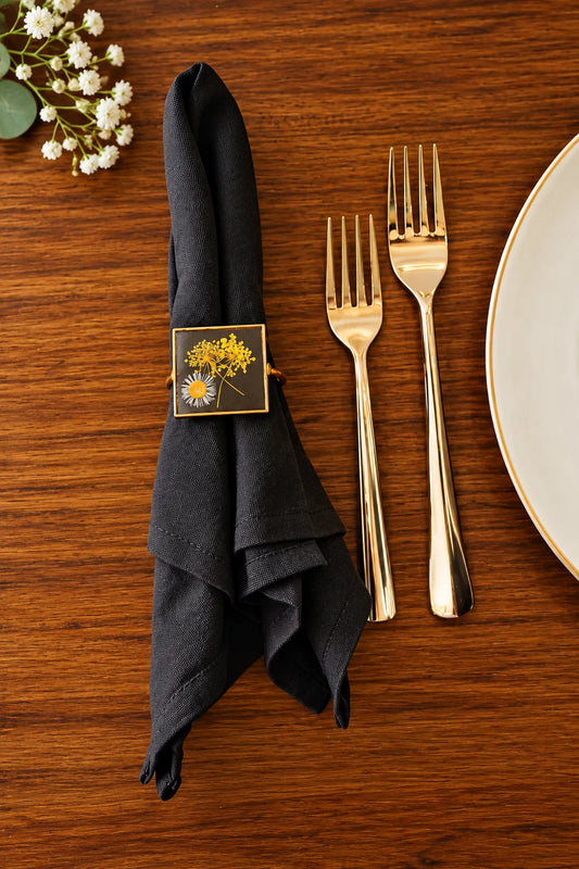 Elegant flower glass napkin rings, luxury floral table decor for exquisite dining settings