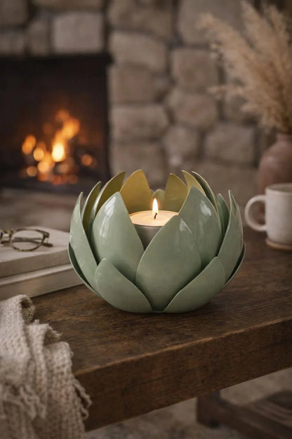 Green Metal Leaf Hurricane Candle