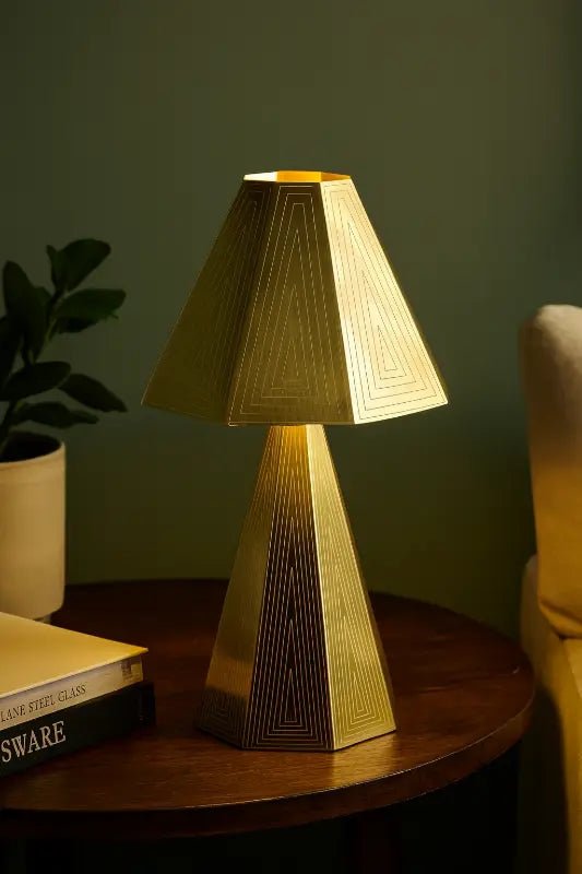 Half Etching Table Lamp