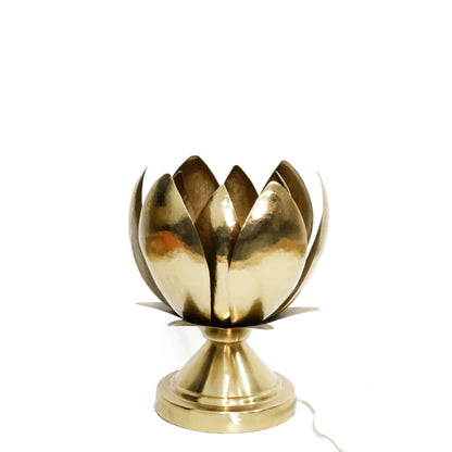 Hammerd Leaf Table Lamp
