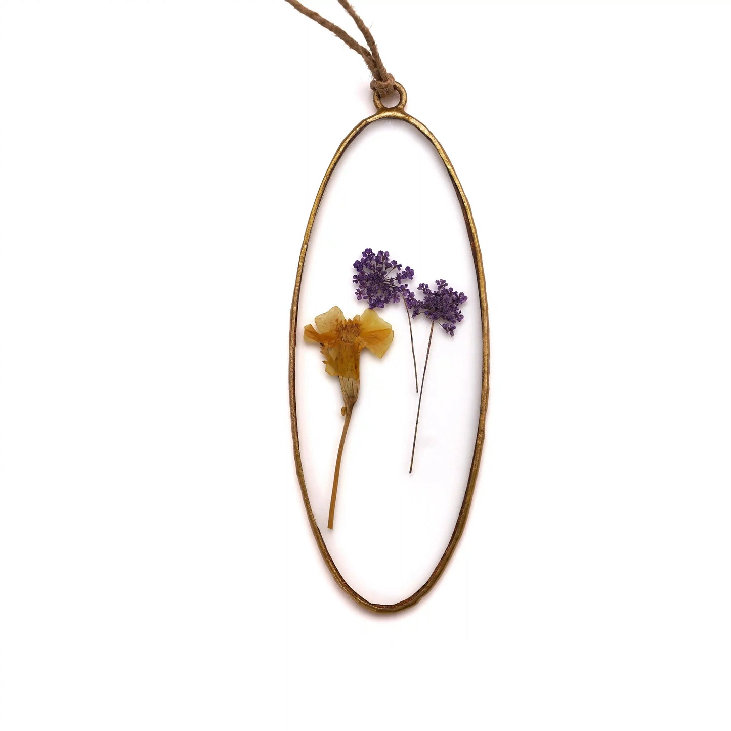 Handmade Dried Pressed Flower Hanging Oval Suncatcher - ILLUMEAsuncatcher
