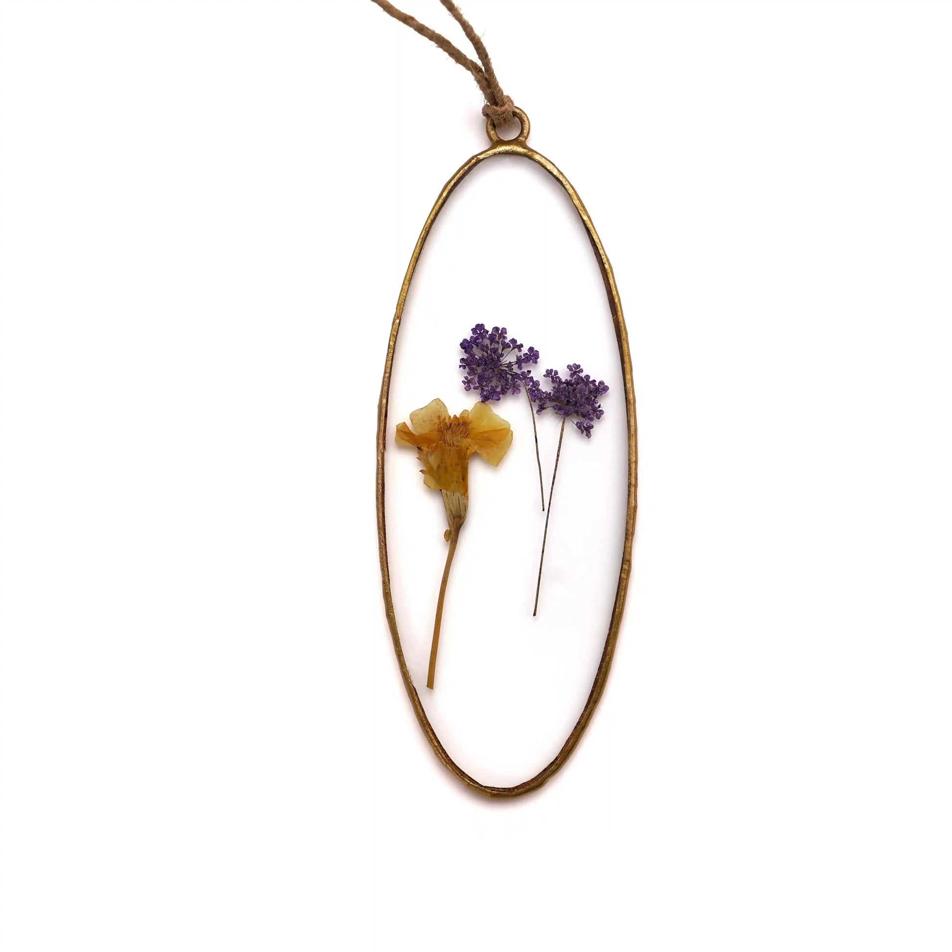 Handmade Dried Pressed Flower Hanging Oval Suncatcher - ILLUMEAsuncatcher
