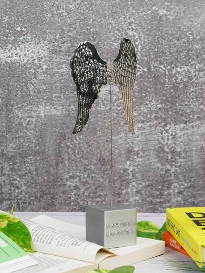 Metal Angel Wings Sculpture