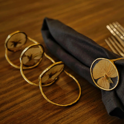 Set of 4 Oval Handmade Dried Pressed Flower Glass Napkin Rings - ILLUMEANapkin Ring