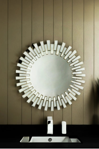 Staggered Mirror White - ILLUMEAMirror